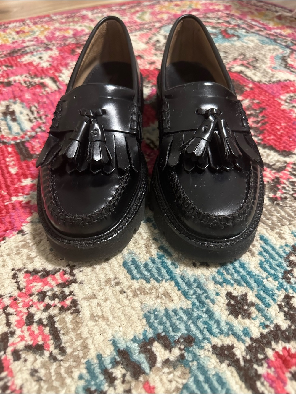 G.H. BASS WOMENS ESTHER KILTIE SUPER LUG WEEJUNS LOAFER